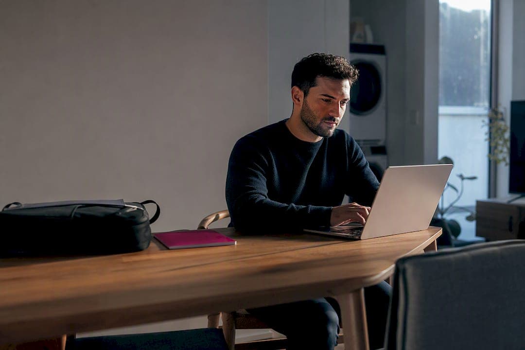 6–12 Month Plan for Professionals: Turn Online Study into Career Growth